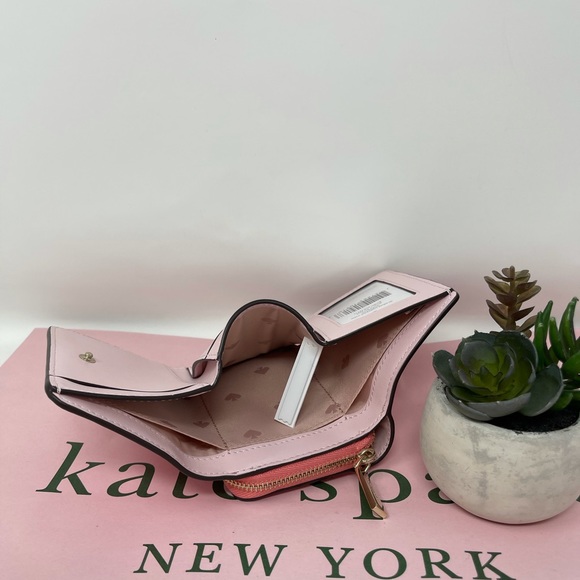 Kate Spade Picnic in the Park Basket and Wallet - Picture 12 of 16